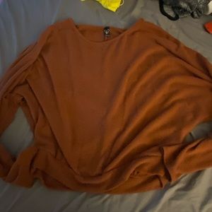 very soft windsor long sleeve shirt. it’s gently worn and super comfy.